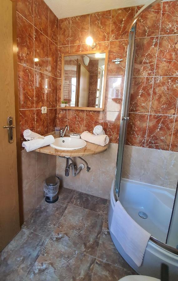 Franceska Apartmani Cres Exterior foto