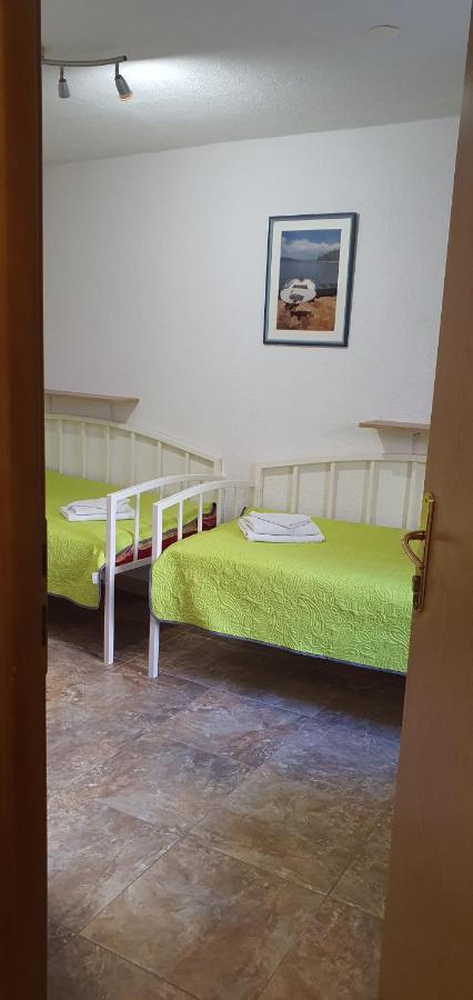 Franceska Apartmani Cres Exterior foto