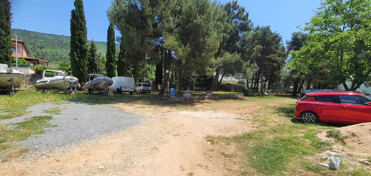 Franceska Apartmani Cres Exterior foto